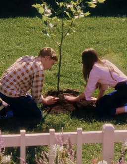 Just rewatched Flipped that we saw together last year. Miss you so much! Love you! to Soren